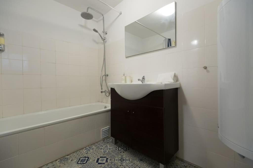 Apartamento Ola Lisbon - Rato II Exterior foto